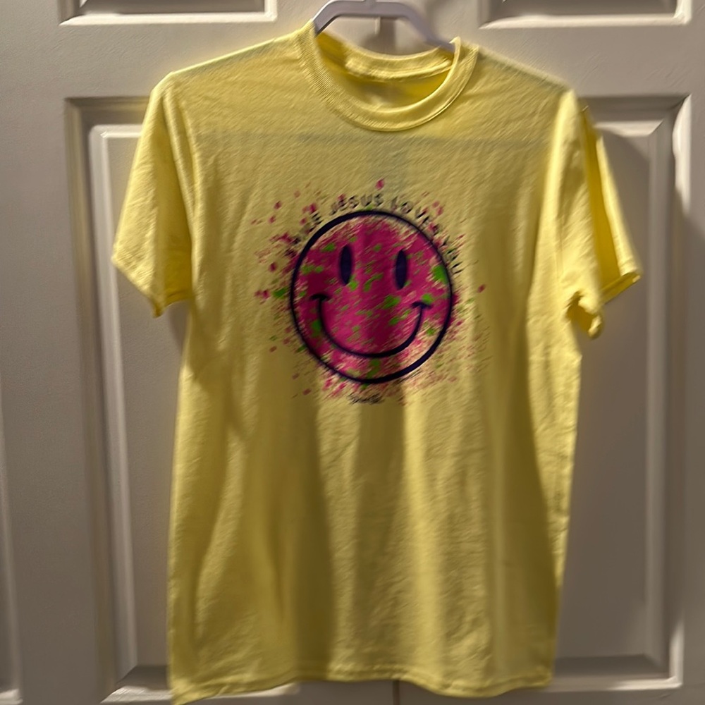 SMILE GOD LOVES YOU T-SHIRT